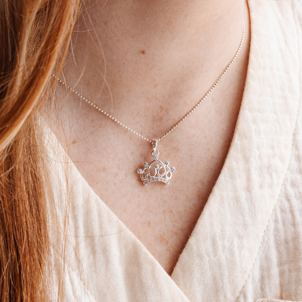 Daughter of a King Necklace - DBS-MJ36
