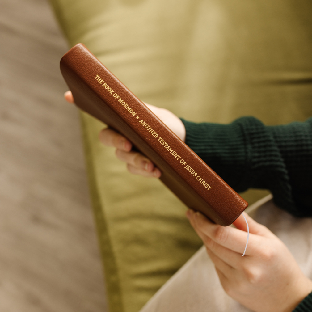 Hand-Bound Genuine Leather Book of Mormon - Rustic Brown - LDP-HB-BOM-RBR