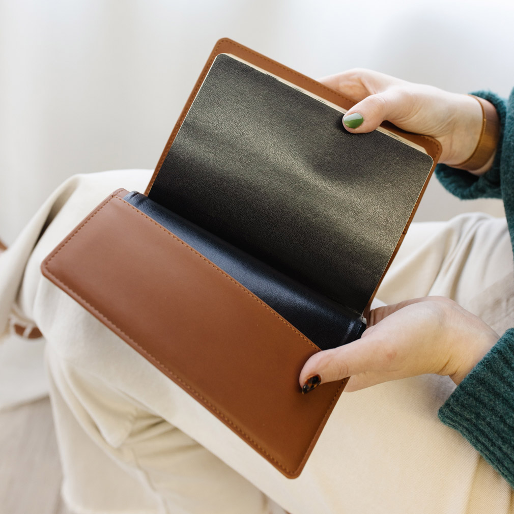 Bible Slip Cover - Brown - LDP-CV-RB-BRWN