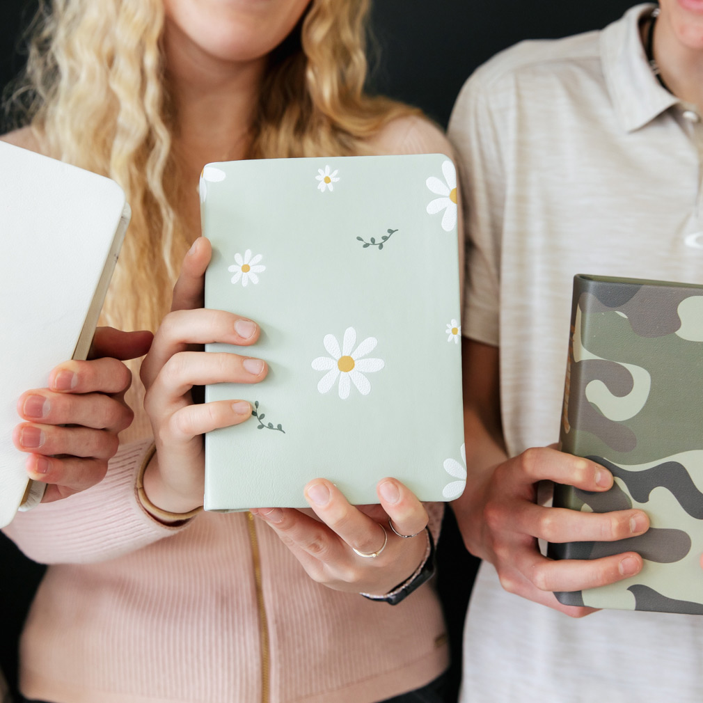 Hand-Bound Genuine Leather Quad - Daisy Dreams (6 Colors) - LDP-HB-PRQ-DD