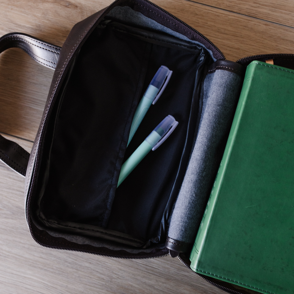 Small Scripture Case - Brown Simulated Leather - PCM-ST25BR