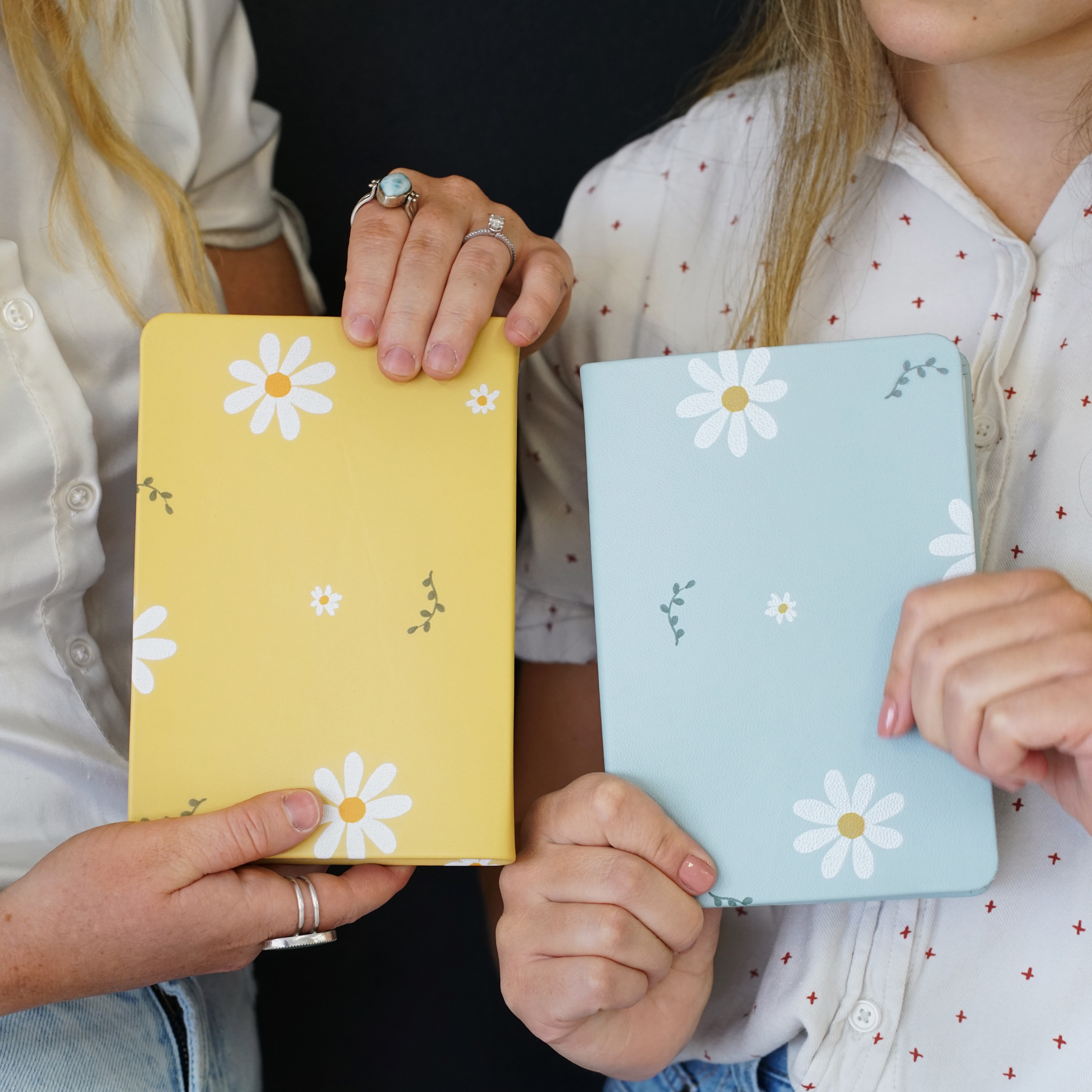 Hand-Bound Genuine Leather Book of Mormon - Daisy Dreams (6 Colors) - LDP-HB-PBM-DD