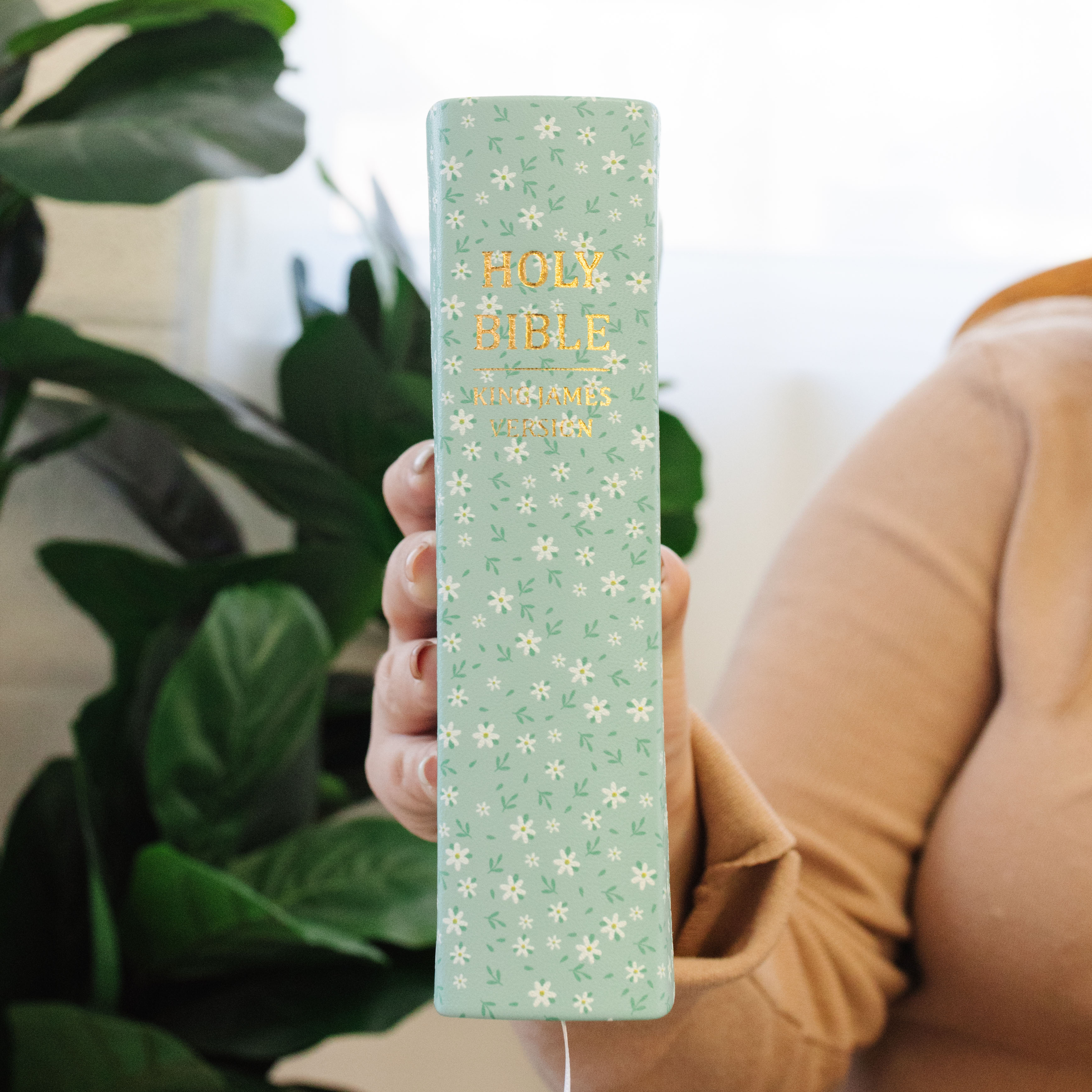Hand-Bound Genuine Leather Bible - Daisy May (6 Colors) - LDP-HB-PRB-DM