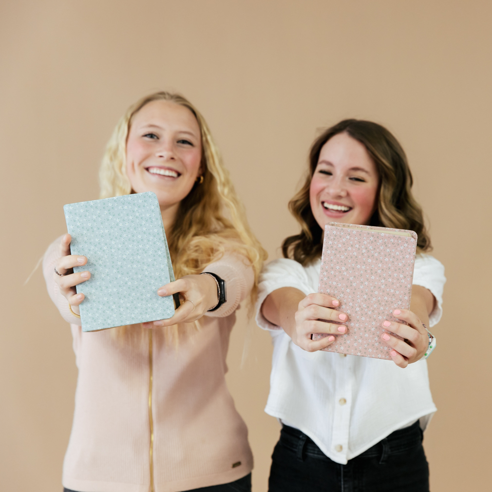 Hand-Bound Genuine Leather Quad - Daisy May (6 Colors) - LDP-HB-PRQ-DM