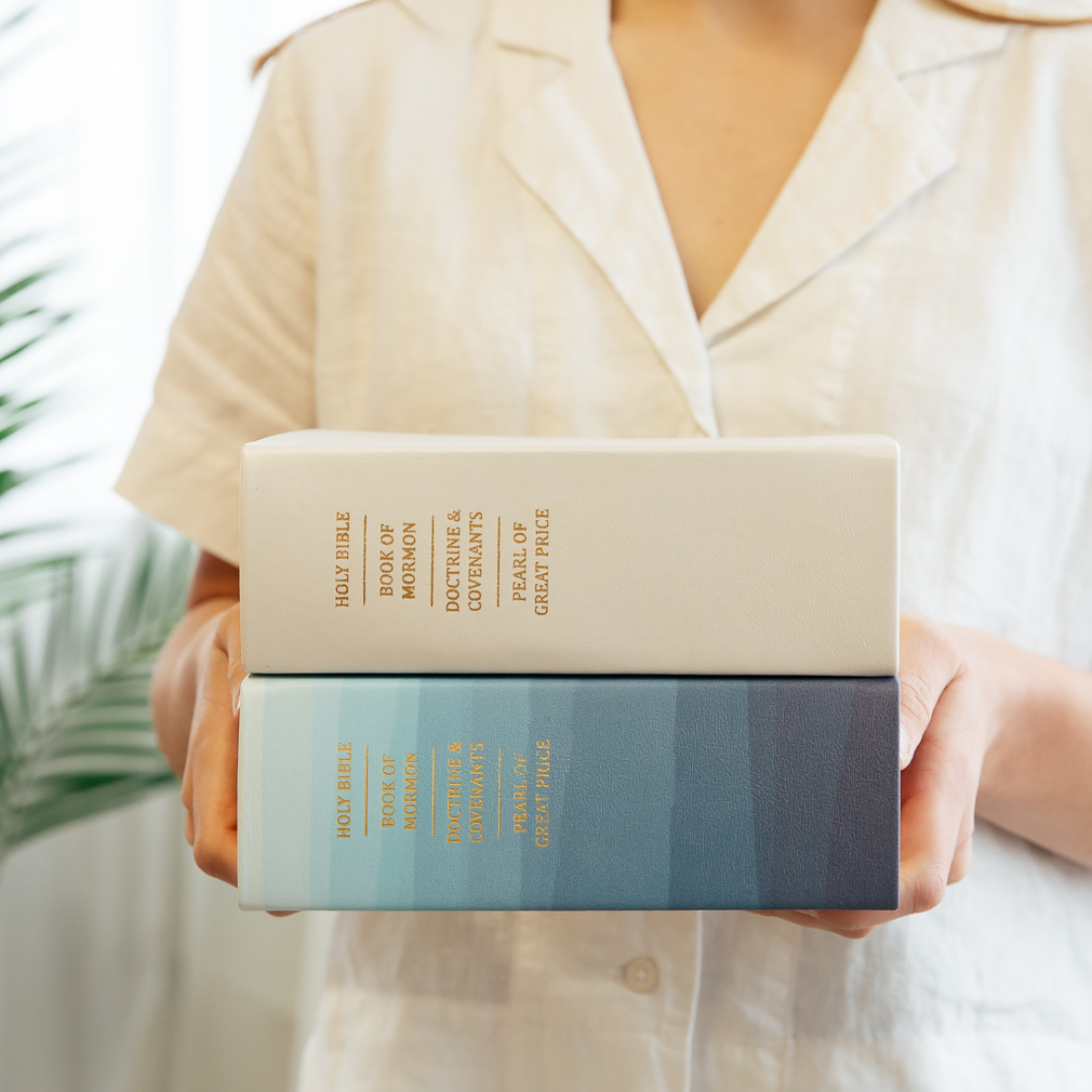 Hand-Bound Genuine Leather Quad - Ocean Depths - LDP-HB-PRQ-BBL-OD